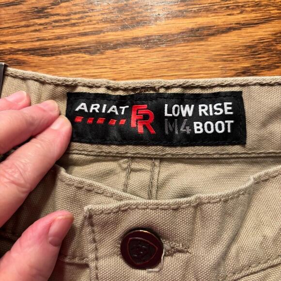 Ariat Low Rise Boot Flame Resistant Khaki Work Pant Cat 2 Size 34/30 NWT - Picture 3 of 16
